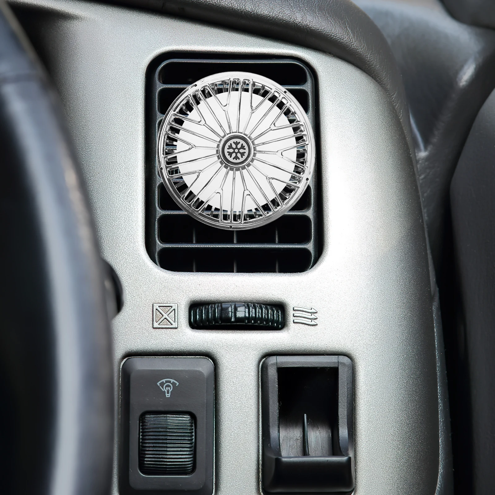 

5Pcs Car Fragrance Refill Tablets Solid Scent Pads Longlasting Car Air Vent Clip Freshener Replacement for Vehicle Interior Use