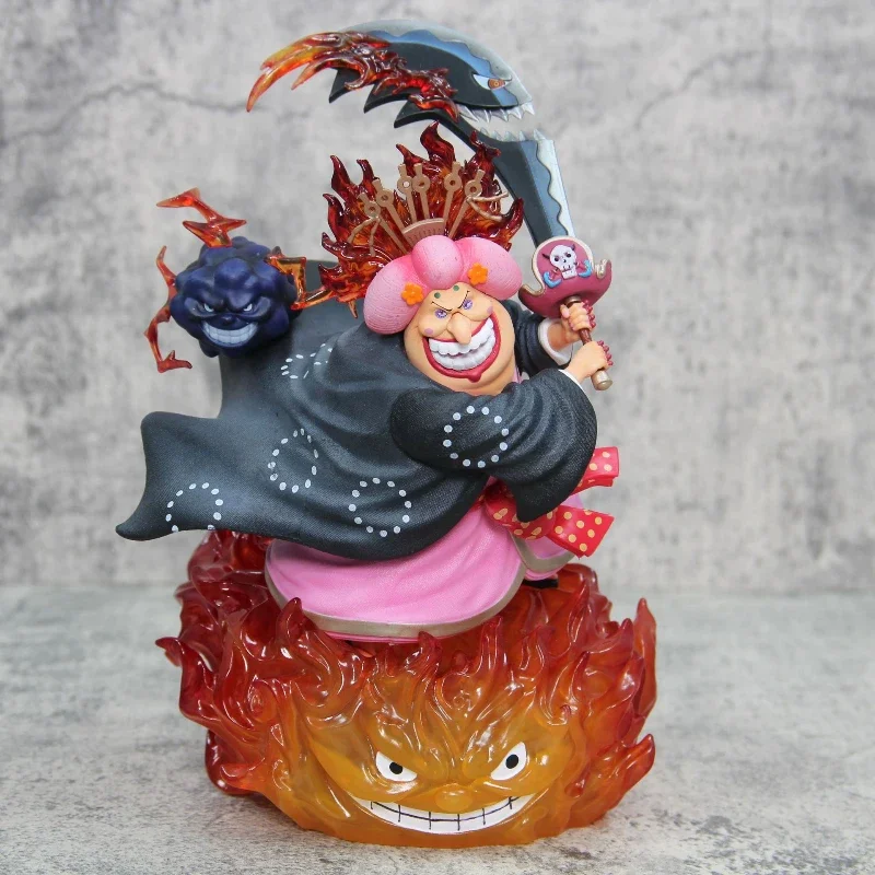 

26cm One Piece Charlotte Lynn Anime Character Big Mom Head with Lights Doll Pvc Gk Statue Model Desktop Decoration Toys Gifts