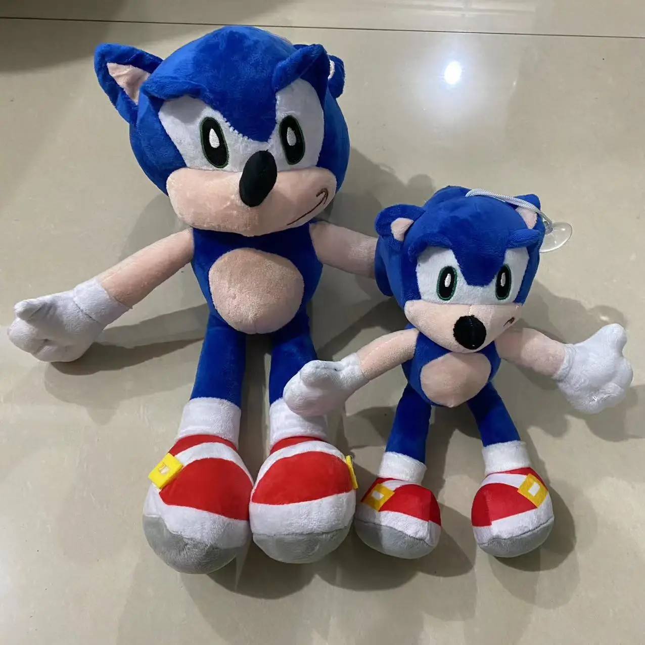 

20/28cm Hot Sale Anime Hedgehog Movie Sonic Soft Plush Toy Toy Super Sonic Plush Party Decoration Toy Doll Holiday Gift For Boys