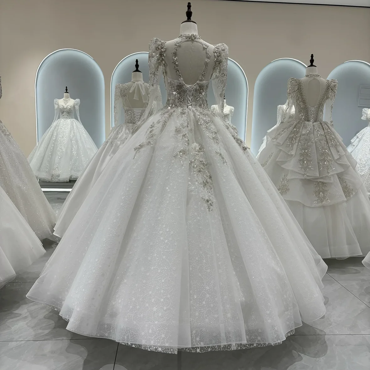 Weiße Vintage-Brautkleider mit langen Ärmeln, Applikationen, Pailletten, Perlen, Glitzer, glänzend, für Damen, Kirche, formelle Brautkleider