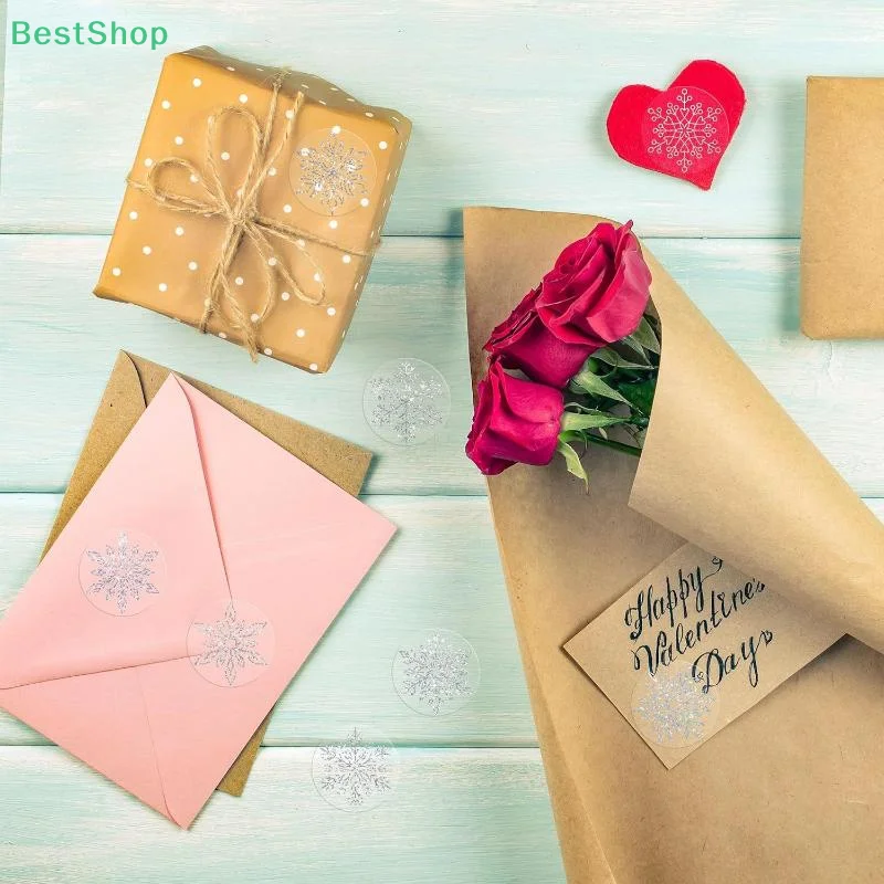 ♥ 500 * рулоны наклеек со снежинками из золотой фольги, прозрачные голографические рождественские этикетки, круглые самоклеящиеся рождественские зимние наклейки на конверты