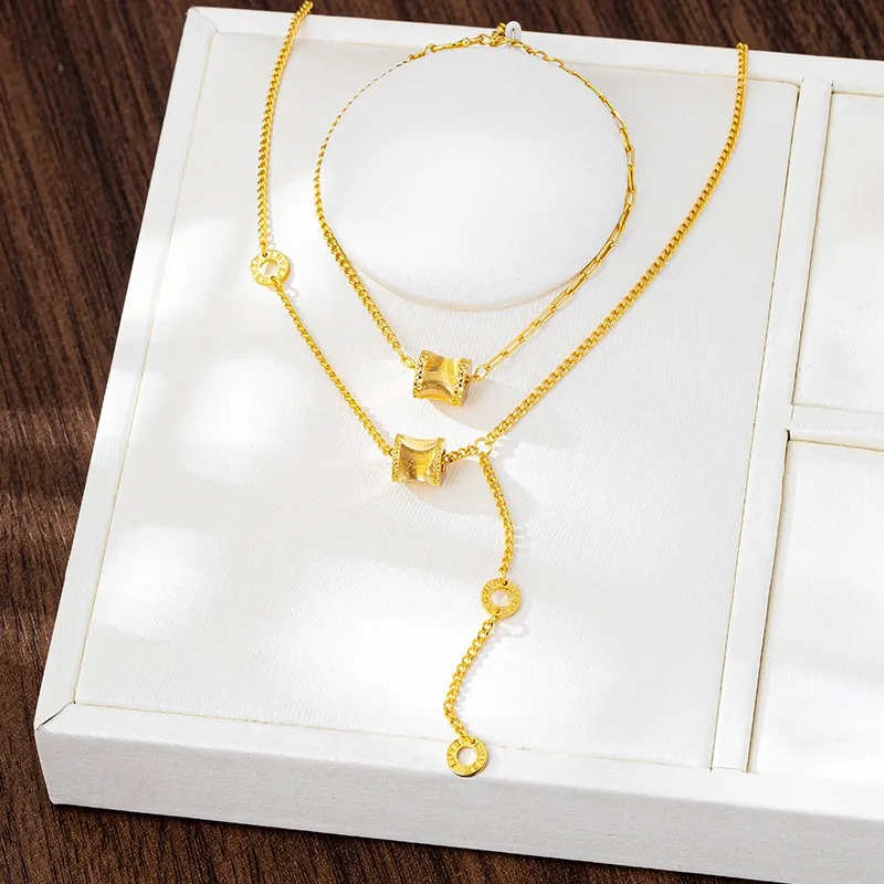 Vintage Sand Gold Style Road‑through Pendant Necklace Brushed Small Waist Bracelet Trendy Ladies Fashion Jewelry Supply