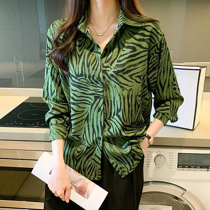 New elegant printing blouses casual daily Ladies\' Shirts Fashion Women\'s Button-Down Tops blusa mujer