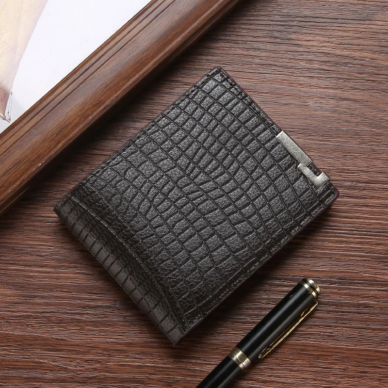 

Men's Short Wallet Multi Card Retro Crocodile Pattern Fashion Horizontal Soft Leather Purse