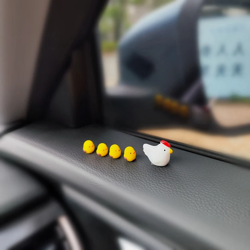 4/5/9pcs/set Cute Mini Chicken Car Ornaments, Car Center Console, Rearview Mirror Decoration, Car Dashboard Decoration