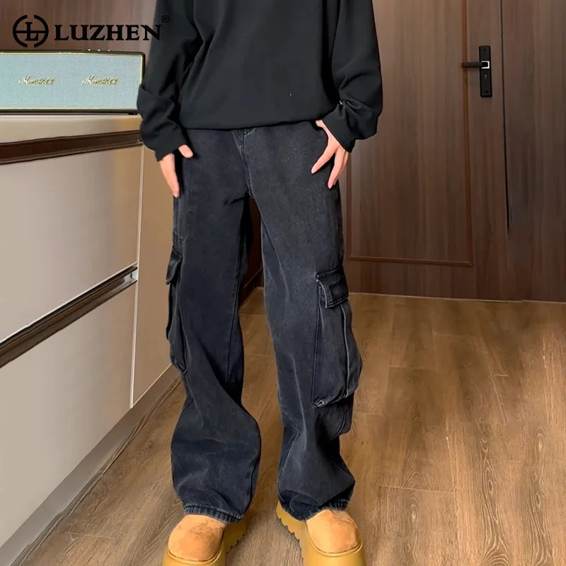 LUZHEN 2025 New Fashion Original Pockets Decorate Straight Cargo Jeans Men's Stylish Street Loose Wide Leg Denim Pants LZ8389