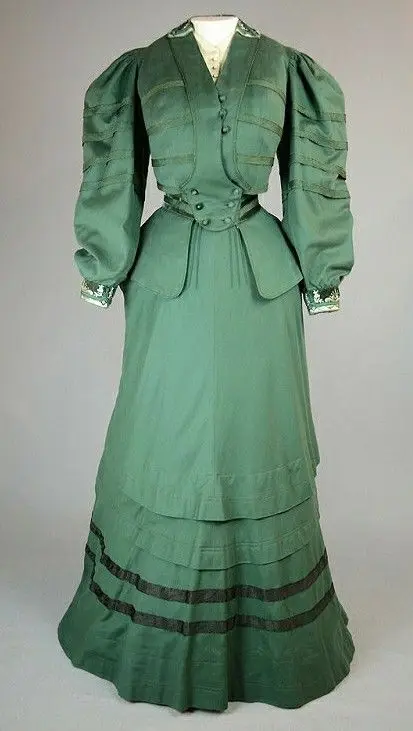 1890's Medieval Victorian Steampunk Gothic Cosplay Costume Edwardian Gown Retro Walking Suit Green Dress Renaissance Costume