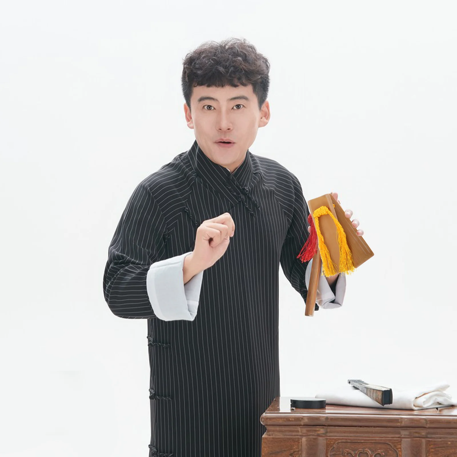 

2Pcs Versatile Kuaiban Bamboo Clappers Unique Sound Effect Lightweight Portable Traditional Rhythm Props for Musicians and