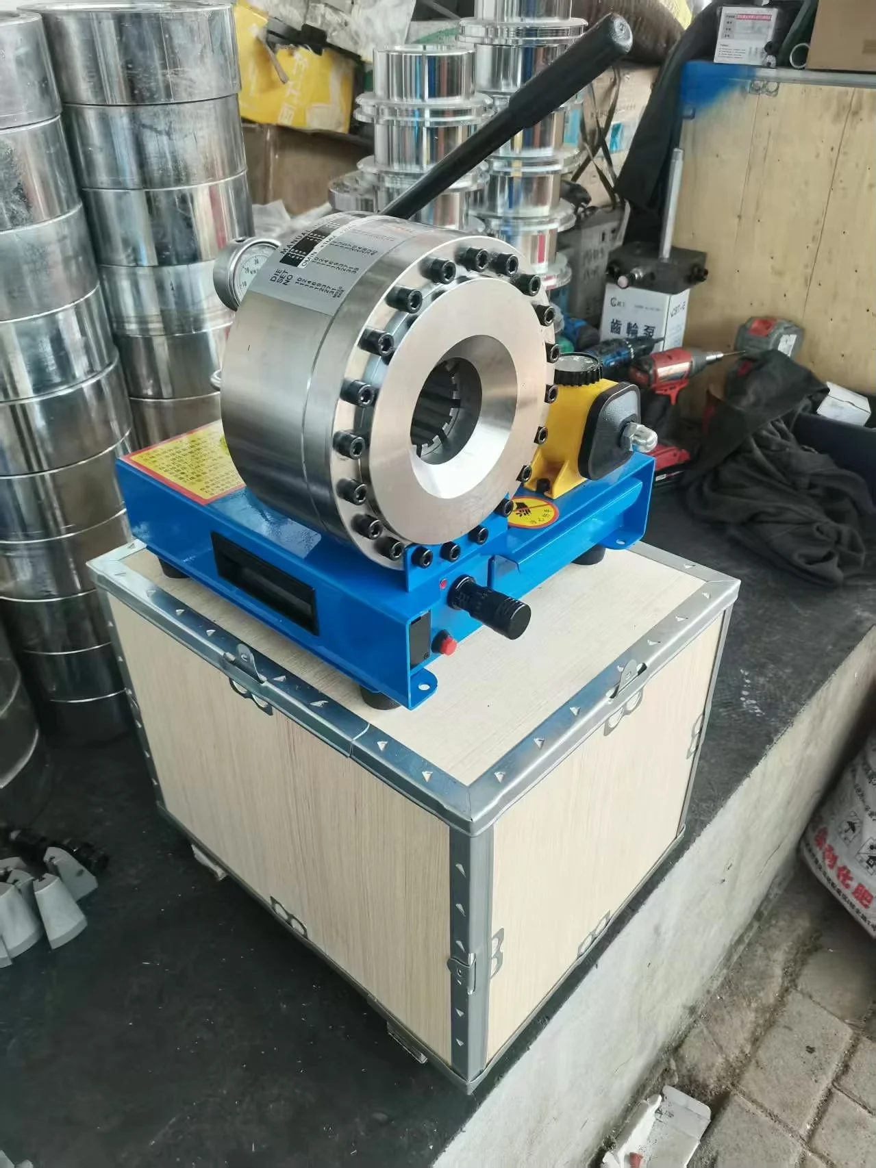 BNT30A حار بيع أدنى سعر دليل المحمولة أذكى 1 بوصة آلة تجعيد الخراطيم الهيدروليكية السعر للترقية