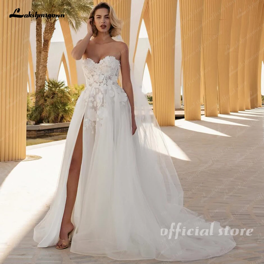 

Lakshmigown Modest Sweetheart Wedding Dress with Slit 2026 New 3d lace appliques Tiered Wedding Gowns Vestido Customized