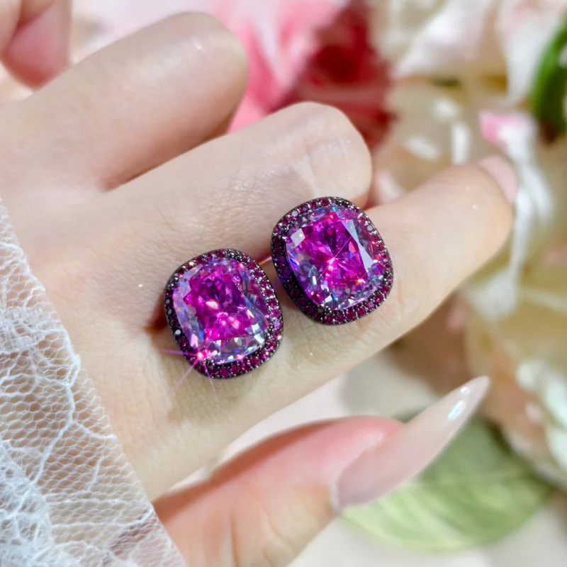 الراقية قيراط كبير مطلية بالذهب الأسود وسادة طويلة قطع الوردي الأحمر الزركون حلقة مفتوحة قلادة القرط مجموعة