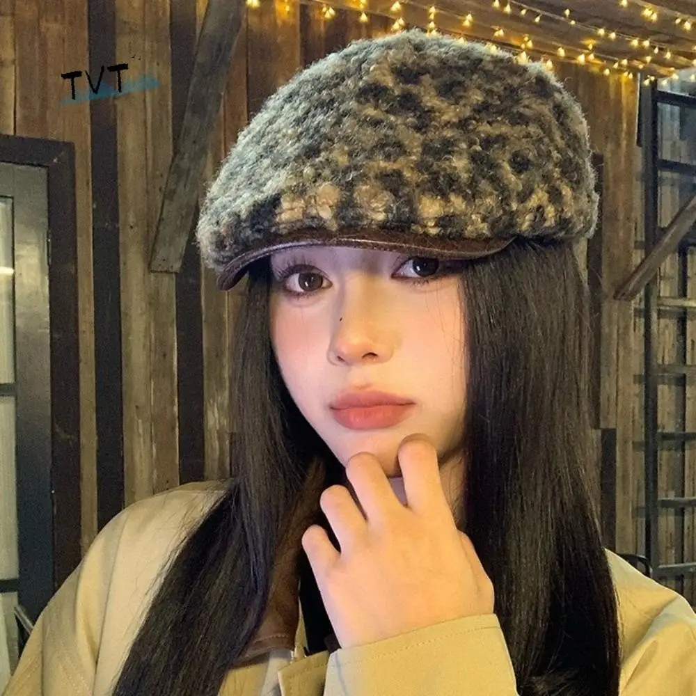 

Fashion Adjustable Lamb Wool Berets Hat Keep Warm Pu Leather Brim Leopard Print Berets Y2k Street Women Newsboy Caps Female