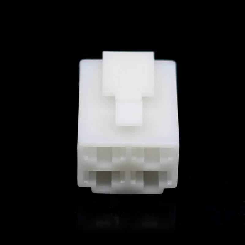 DJ7041-6.3-21 自動車用コネクタ 6.3シリーズ オートバイ ABS樹脂製 4穴 メス