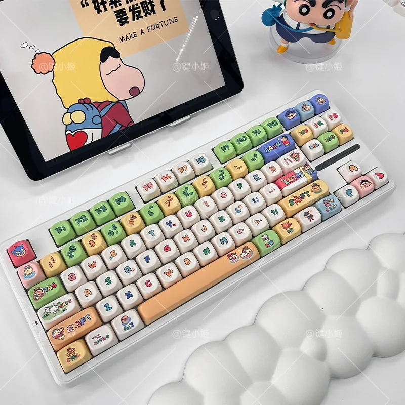 

Cartoon Crayon ShinChans Keycap MOA Profile PBT Thermal Dye Sublimation Cute Mechanical Keyboard Caps Kawaii Keycap Toys