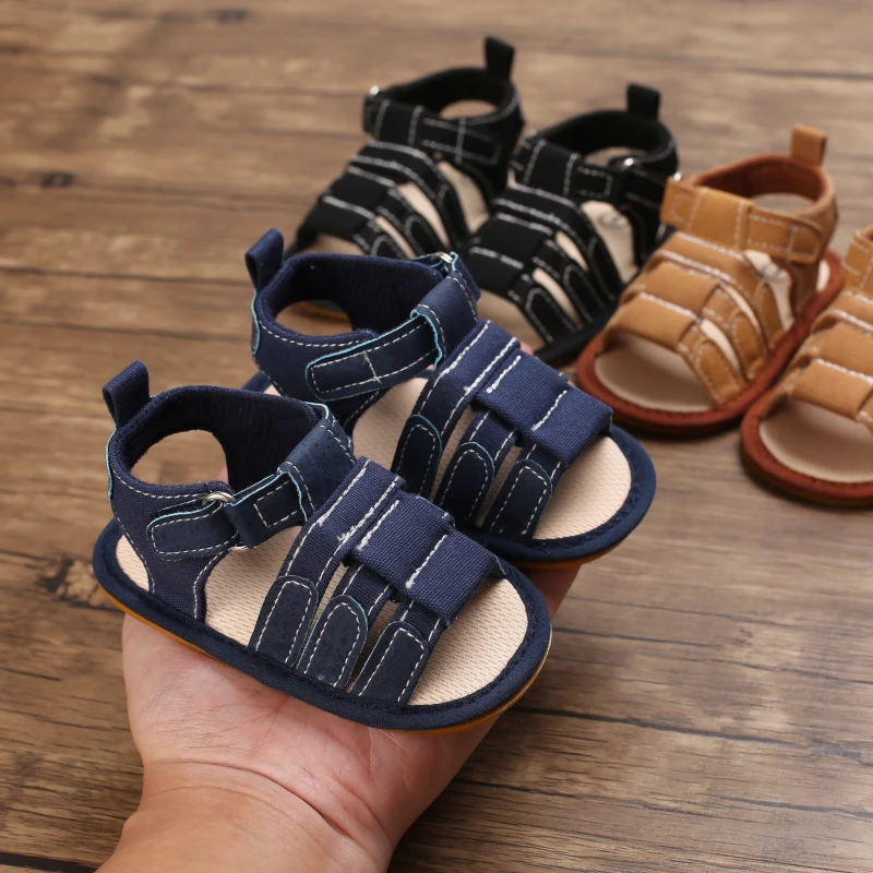 Sommerliche, bequeme und atmungsaktive Sandalen für Babys, ideal für Neugeborene. Vorlaufschuhe, geeignet für Babys im Alter von 0 bis 18 Monaten. – Detail 10