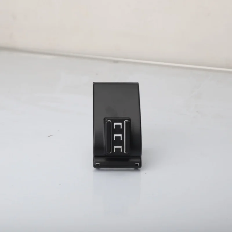 Non‑Destructive Adhesive‑Mounted Car Phone Holder & Base for 2023 JETOUR X70 Zhuge Edition, No Obstruction to Driving View