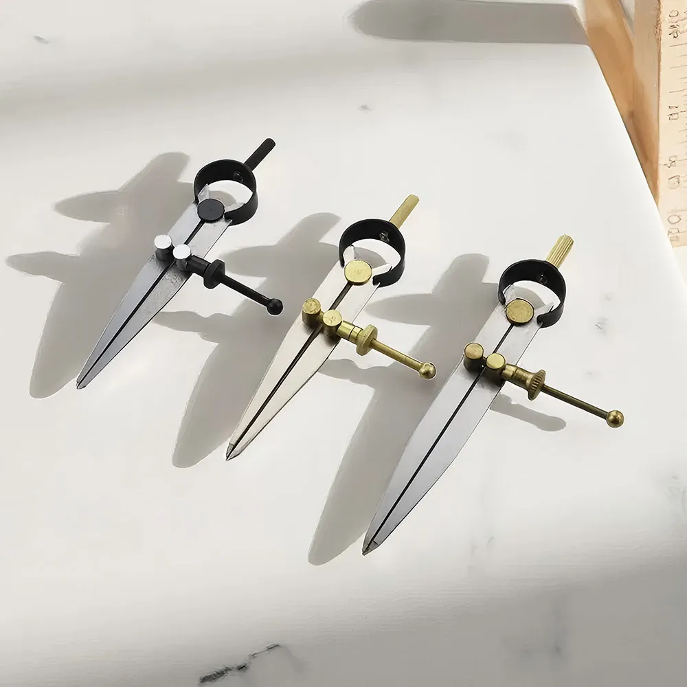 1 Stück Verstellbares Ledermarkierungswerkzeug, Kompass, verriegelbarer Teiler, Flügel-Faltenmacher, DIY Lederhandwerk, rotierender Linienmarkierungs-Zirkel