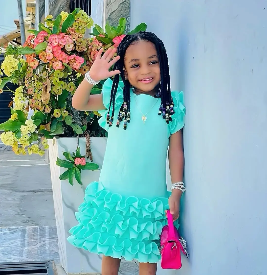 Abiti da festa di compleanno per bambina verde menta Abito da ragazza di fiori personalizzato con volant da sposa Abito da prima comunione per bambini personalizzato