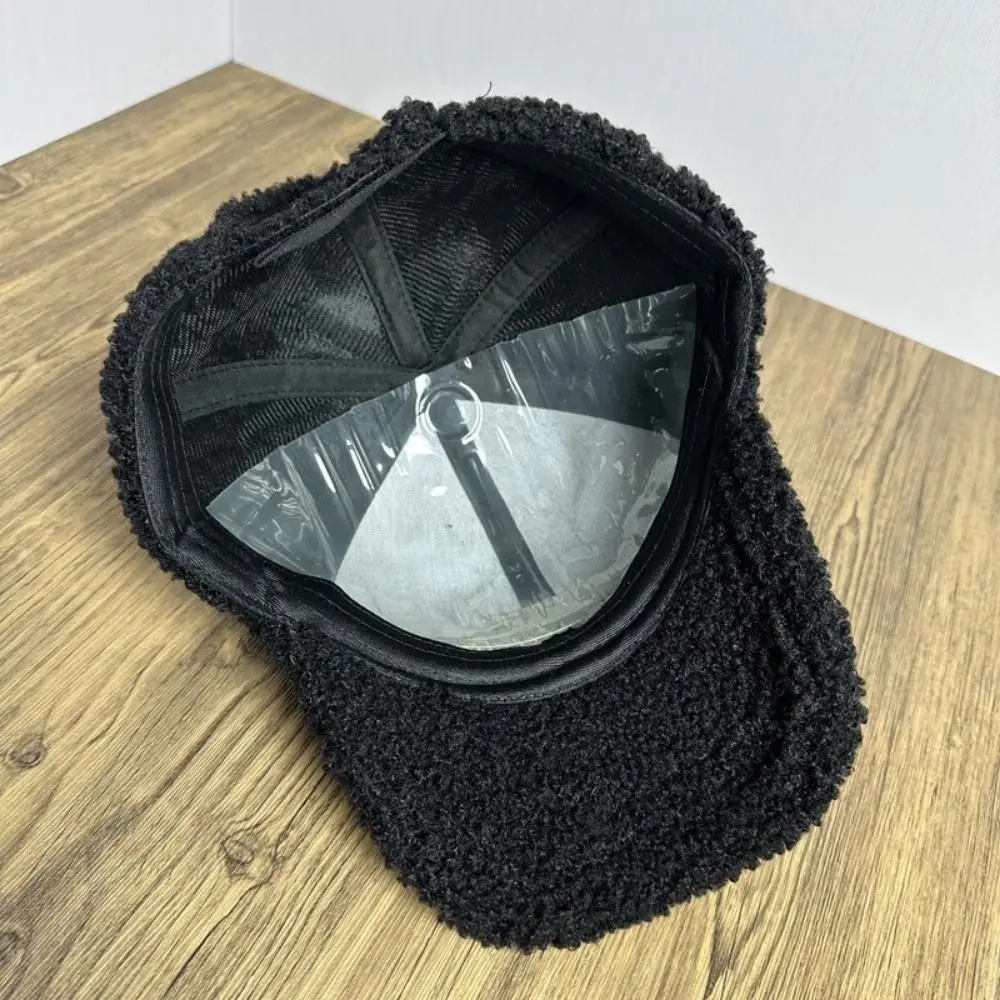 New Winter Lamb Wool Baseball Cap Fashion Women Plush Baseball Hat Face Small Embroidered Couple Cap