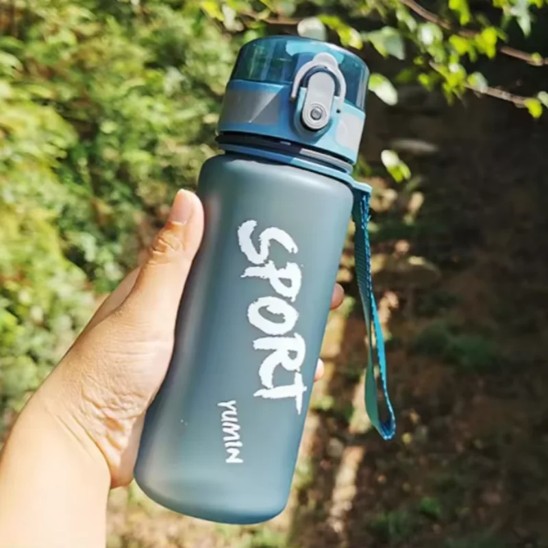 كوب شاي بلاستيكي محمول سعة 500 مل للرجال والنساء، كوب ماء بمساحة رياضية خارجية بسعة كبيرة #4