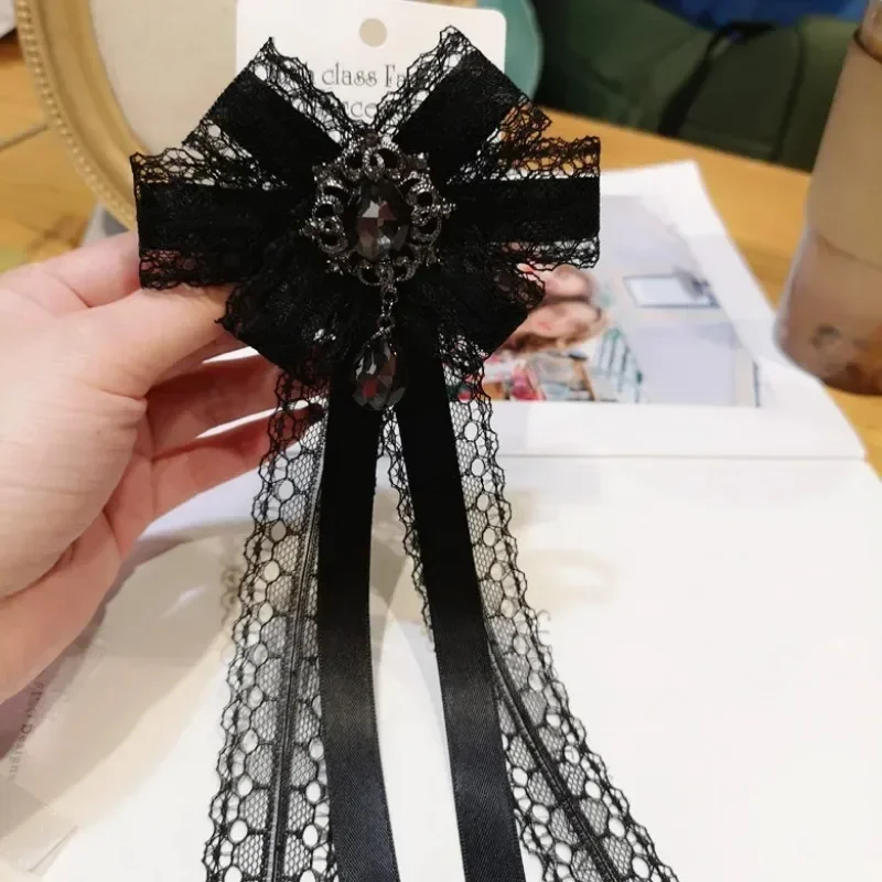 New Black Lace Bow Tie Brooch Crystal Fabric Bowtie Collar Necktie Long Necktie Luxulry Brooches Jewelry for Women Accessories