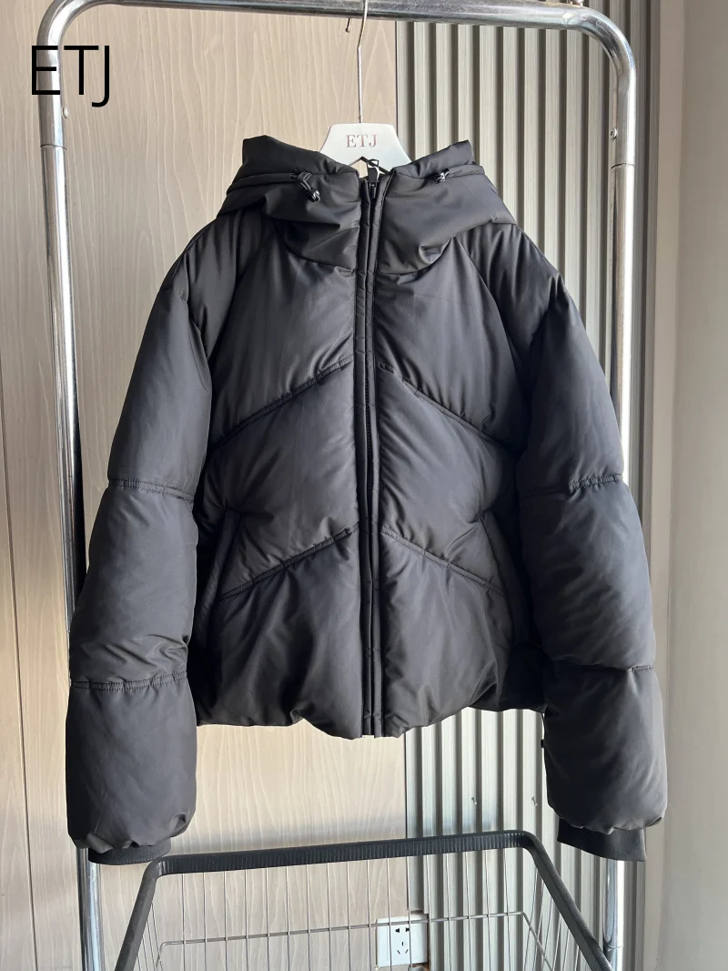 ETJ 2026 Women's Polyester Puffer Jacket Hooded Padded Winter Coat Chevron Quilted Oversized Cropped Bubble Coat Zip Up