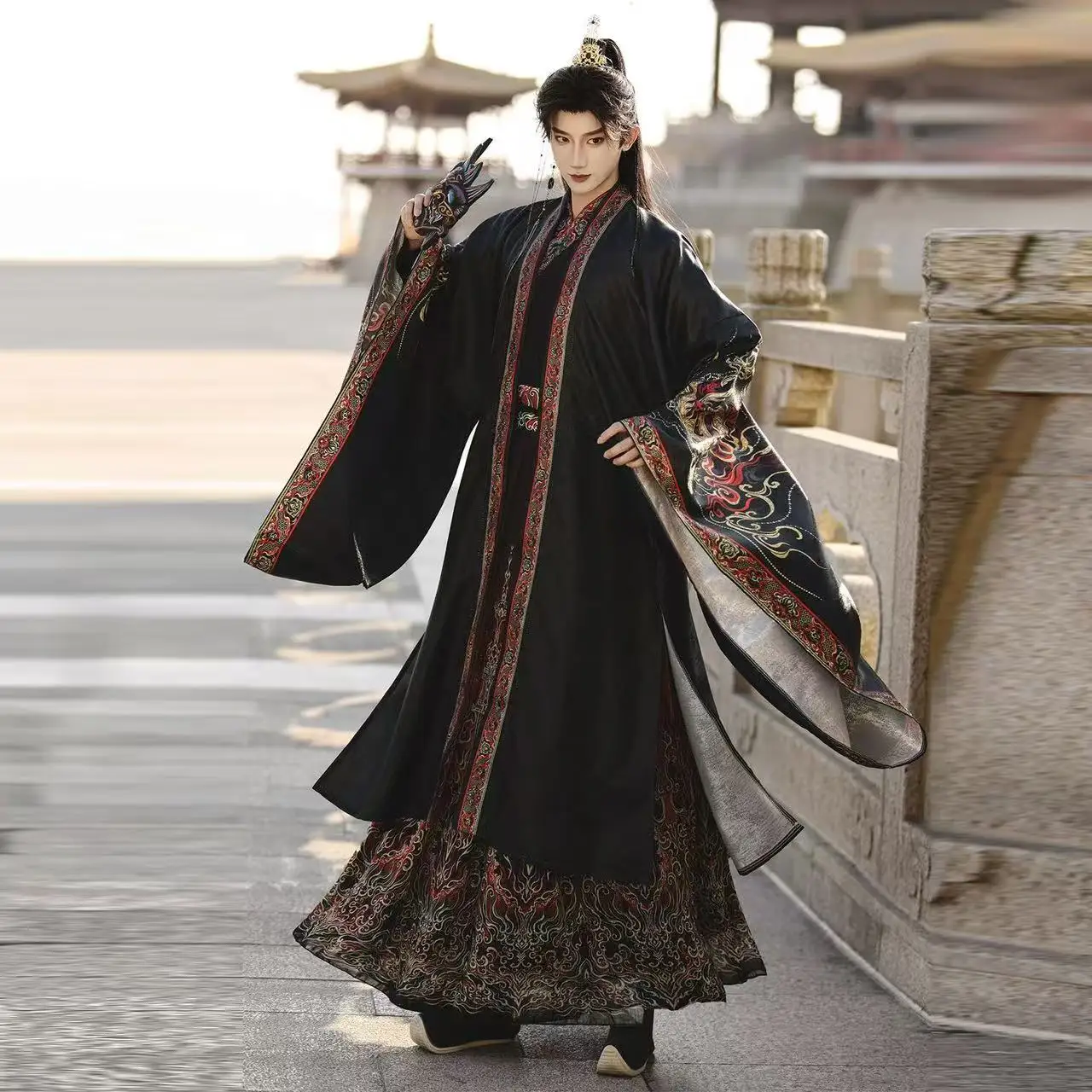 

Платье Ханьфу в дворцовом стиле для мужчин и женщин, традиционная китайская одежда с принтом, костюм для Хэллоуина, косплей-костюм мечника, сценический наряд