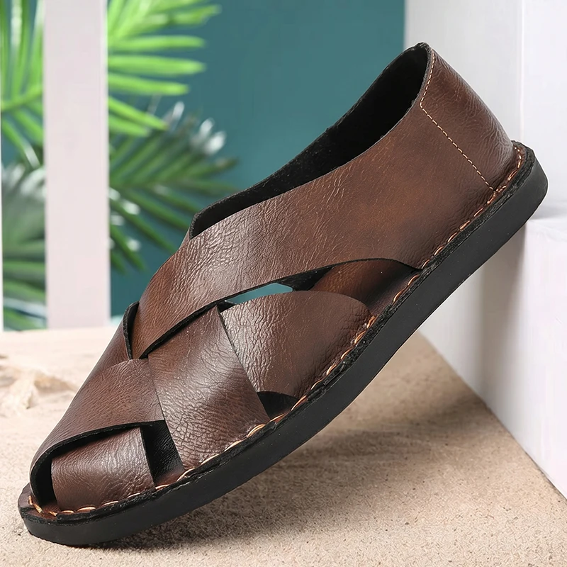 

High Quality Flat Bottom Leather Anti slip Wear-resistant Sandals 2026 Summer Hot Sale Mens Sandals Hand Stitched Beach Slippers