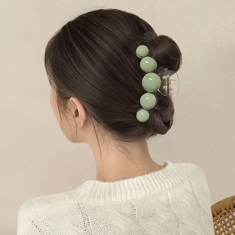 Nuevo Clip de perla verde de gama alta para mujer, bonito cuchara para la cabeza trasera, accesorios para el cabello, Clip de tiburón Simple y elegante, accesorios para el cabello