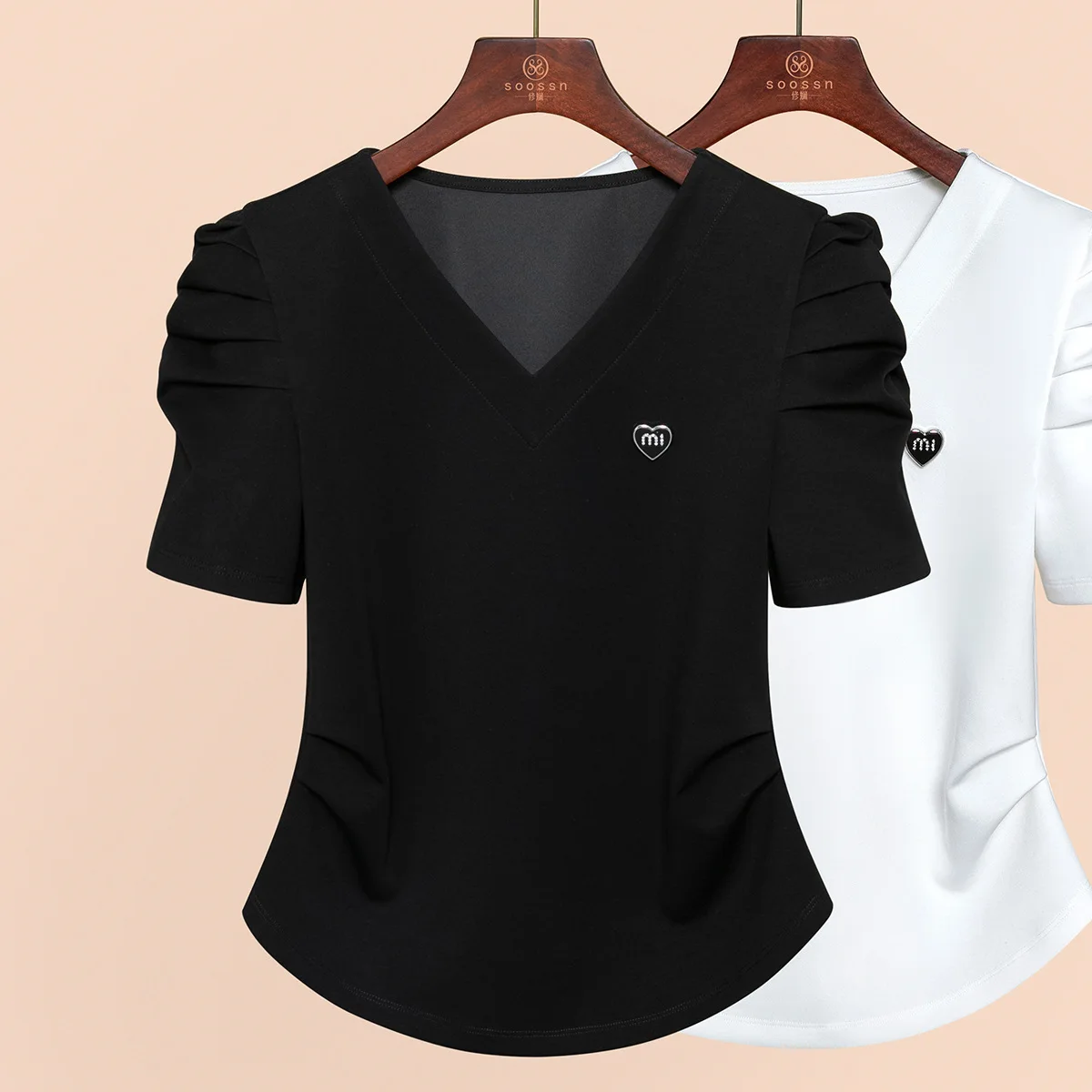 2025 Summer Women's French V-Neck Bubble Sleeve White Tee Pleated Slim Fit Tops Breathable Casual Shirt Flattering Tummy Control