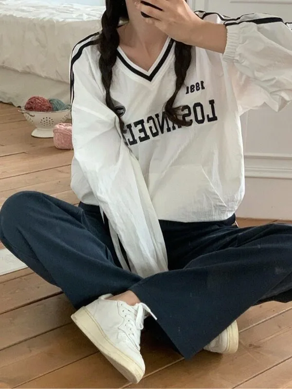 Three-Color American Casual Embroidered Letter Long-Sleeve Sweatshirt Drawstring Design Comfortable Streetwear for Women