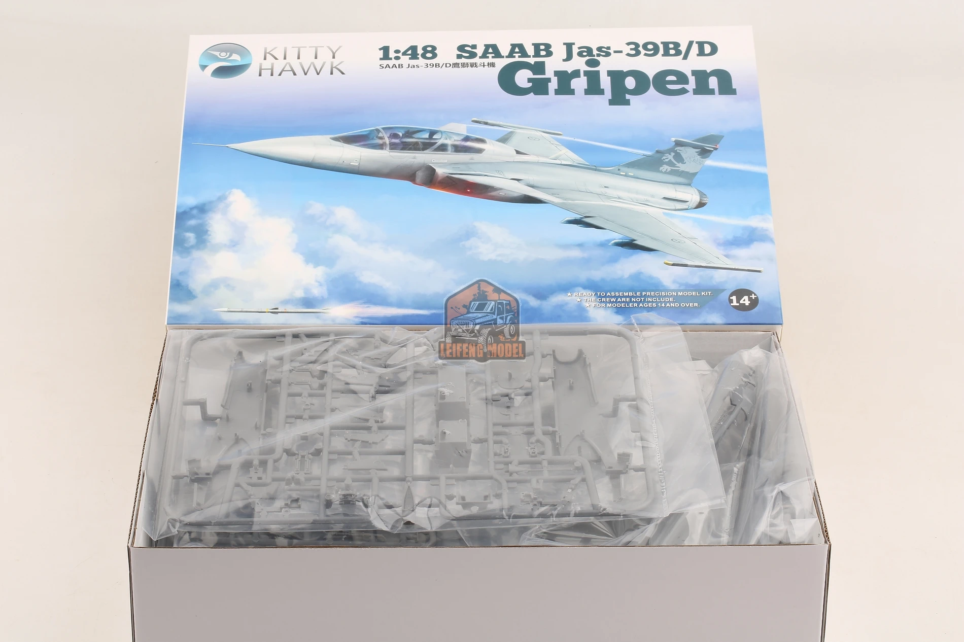 Kitty Hawk KH80118 1/48 JAS-39B/D Gripen Model Kit