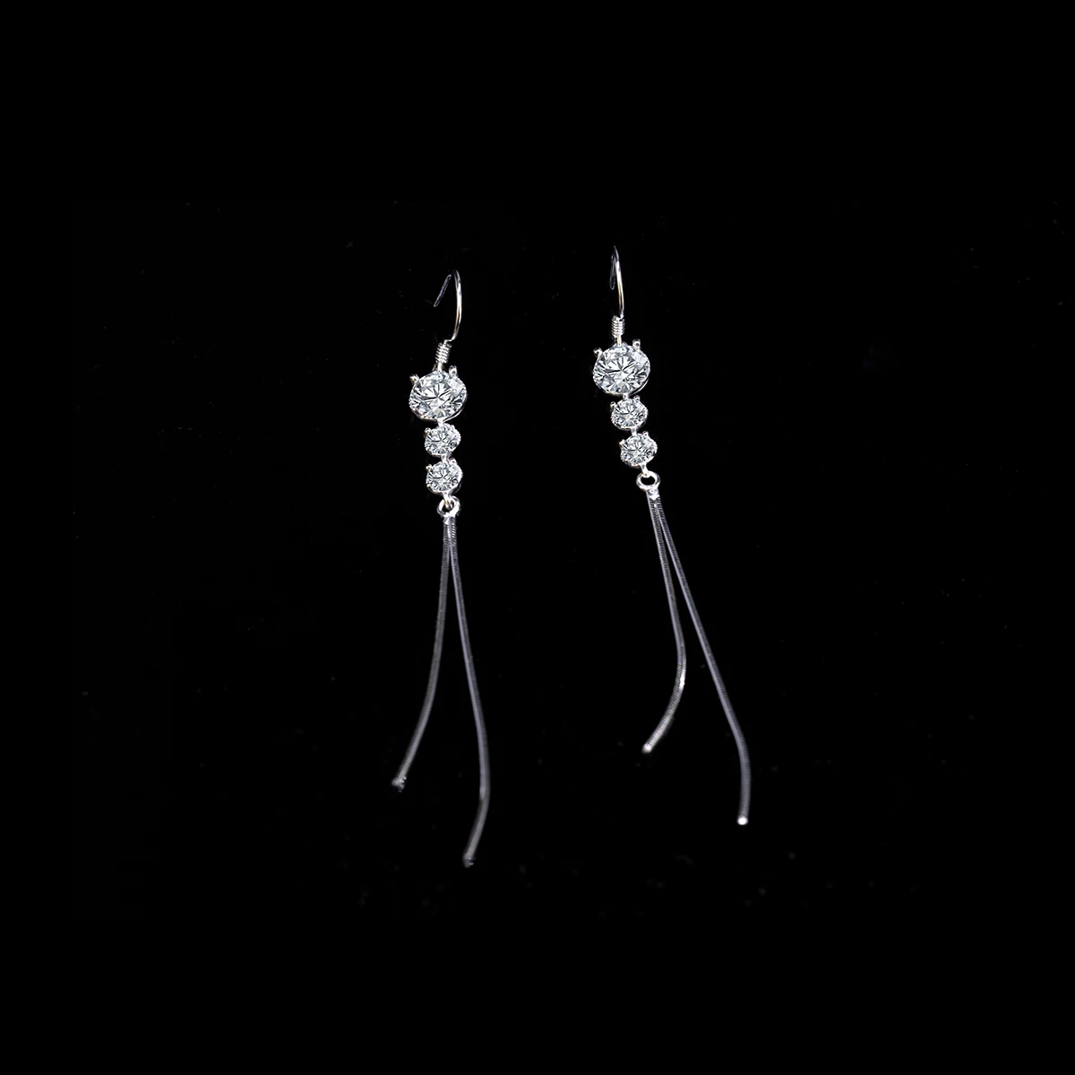 

KNOW LOVE 0.5CT Diamond Women Tassel Earrings 18K White Gold Wedding Party Shining Cultivation Diamond China Gift Fine Jewelry