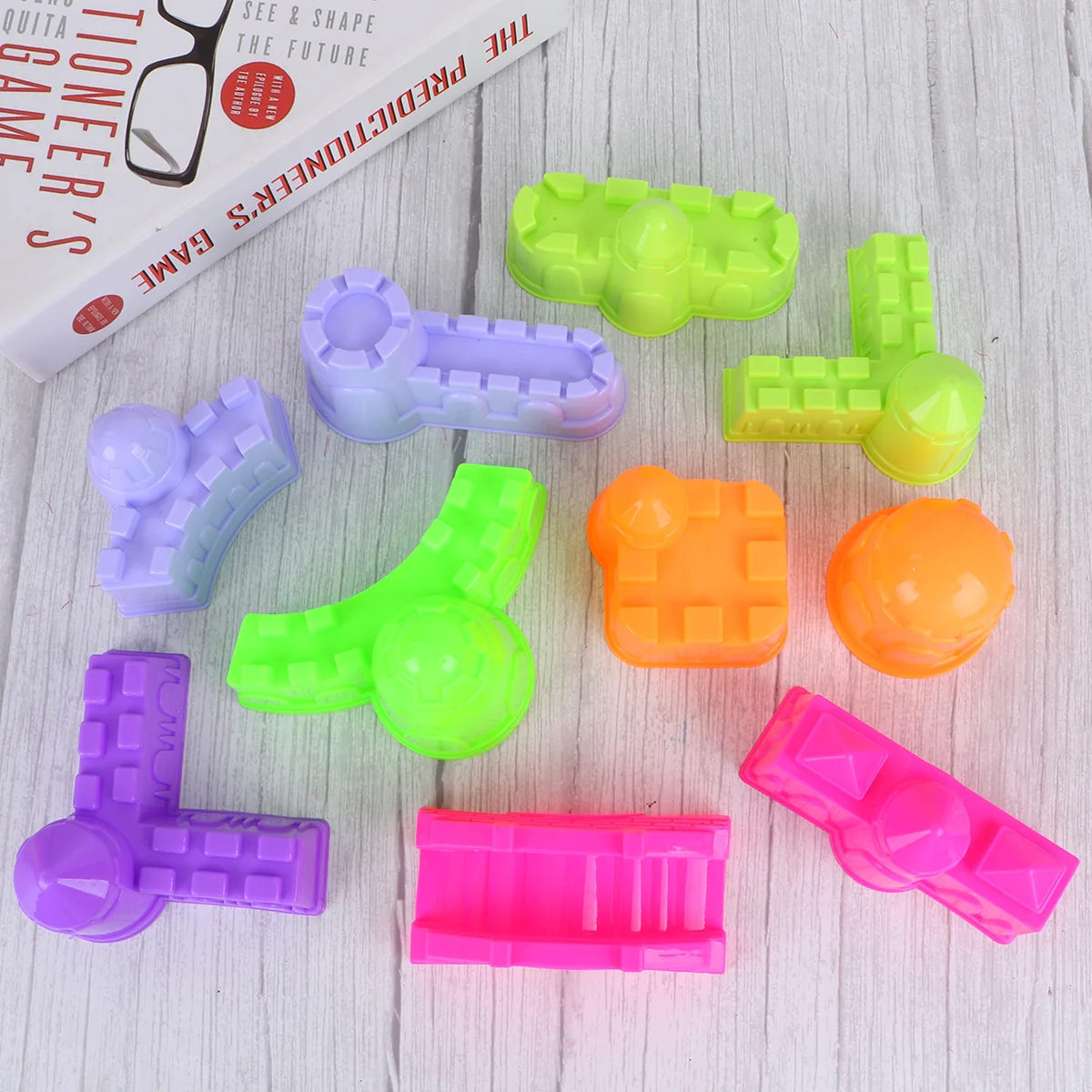 

28 Pcs Play Sand Kit Tray Toys Molds Children's Cartoon Parent-child Kids Beach