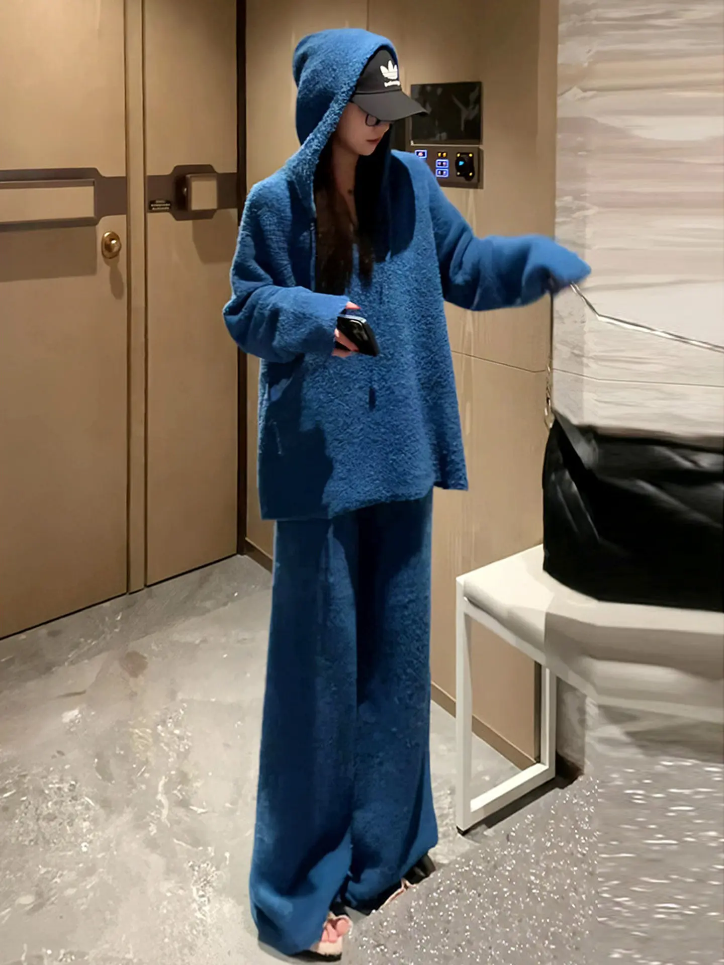 

Spring Casual Sportswear Set Women's Loose Slimming Korean Style Blue Hoodie Wide Leg Pants Two Piece Set Popular Online Excl...