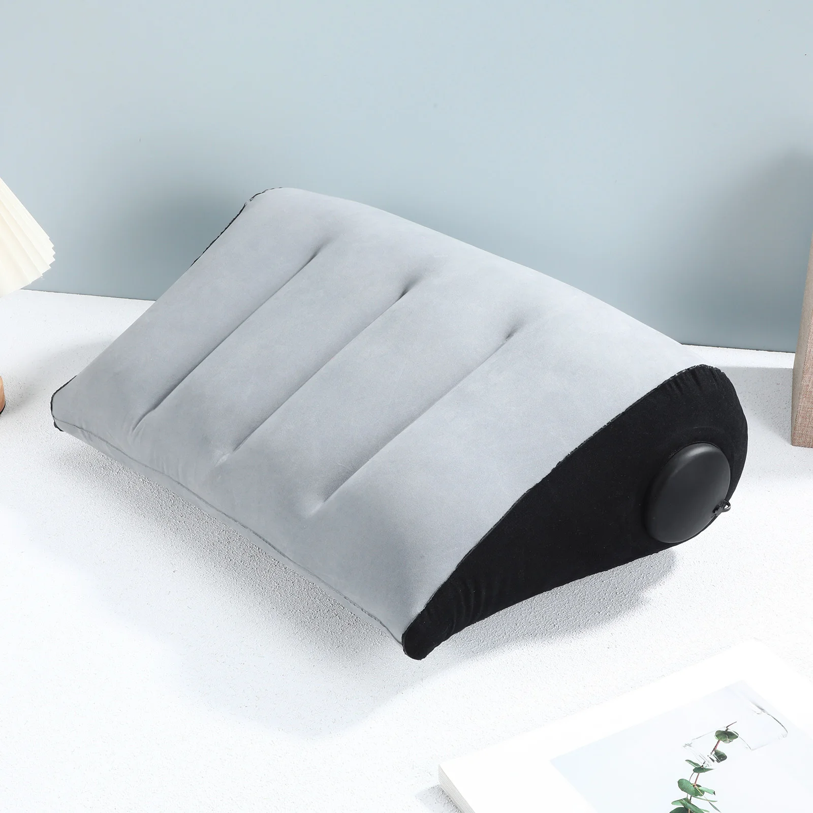 

Portable Inflatable Triangle Pillow Travel Camping Soft PVC Flocked Surface Ergonomic Neck Support Pillow