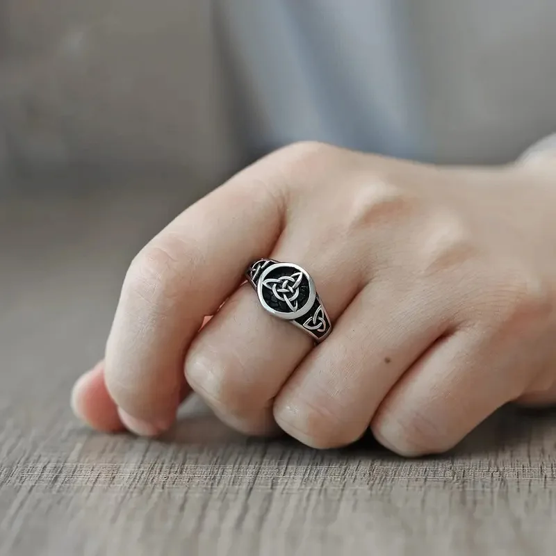 S925 Sterling Silver Trinity Ring Simple Temperament Style with Diamond Set and Diamond Free Options for Daily Wear and Gifting