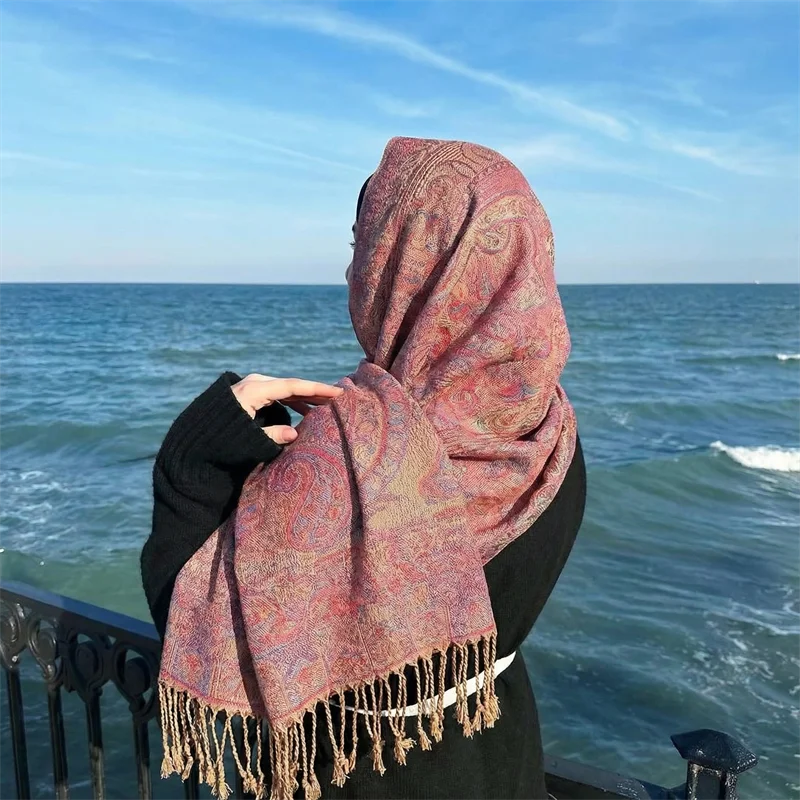 

Женский шарф с узором пейсли, имитация кашемира, пашмина, шаль с бахромой, хиджаб, головные платки, зимние шарфы, фулярд, буфанда 2026