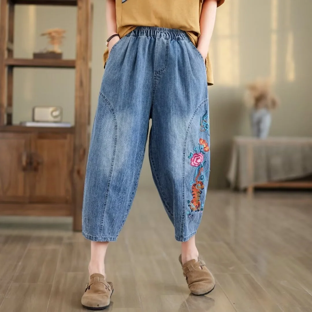 

Vintage Jeans for Women Spring Summer Design Floral Tigers Embroider Denim Harem Pants Women Clothing Original Brands