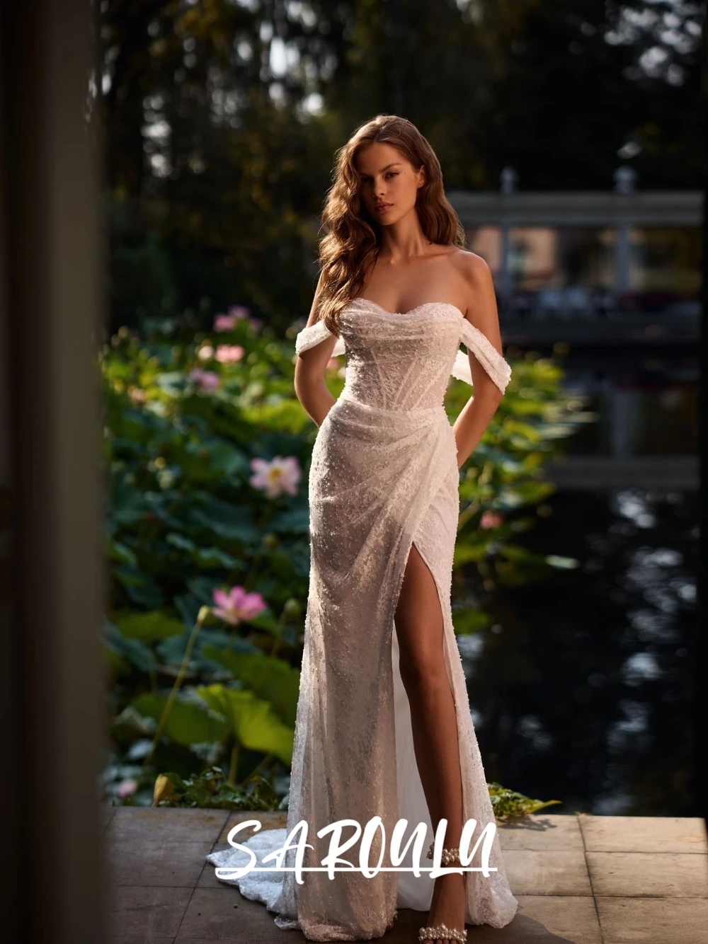 

Beaded Lace Sexy High Slit Wedding Dress Charming Draped Straps Mermaid Bridal Gown Customized Outdoor Ruched Dreamy Bride Wear