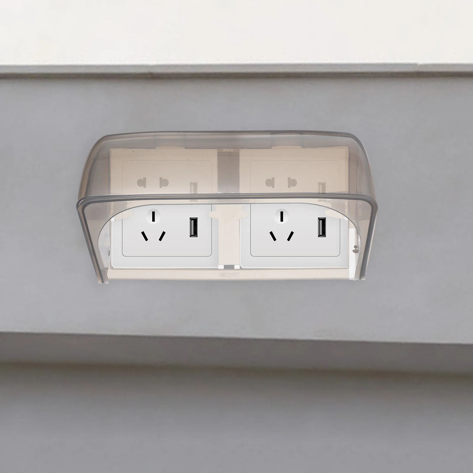 

Universal Size Outdoor Weatherproof Plastic Outlet Cover Waterproof Electrical Socket Protector Box for Outdoor Charging and