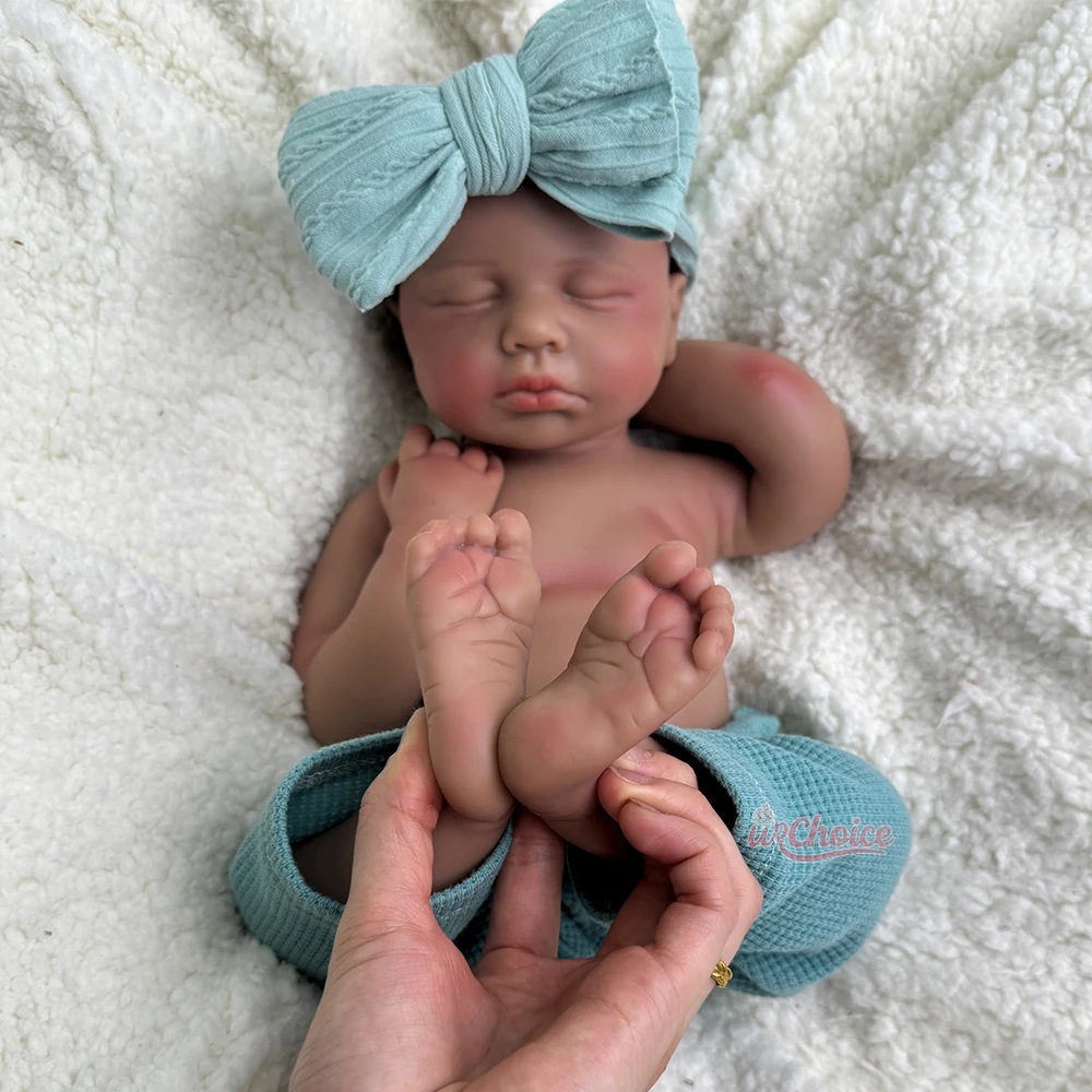 ลูลู่ตุ๊กตารีบอร์นสีเข้มและสีอ่อนสำหรับของขวัญวันเกิด ตุ๊กตาซิลิโคนแข็งเต็มรูปแบบอาบน้ำได้ตุ๊กตาสำหรับนักสะสม