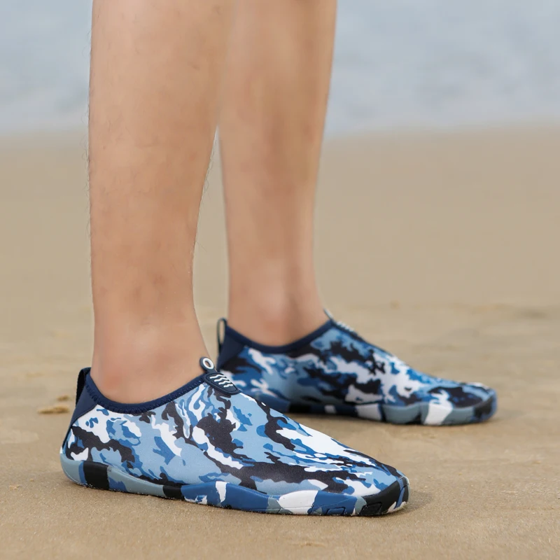 Zapatos de agua ultraligeros y transpirables para hombre y mujer, zapatos de natación de secado rápido, antideslizantes, resistentes al desgaste, para playa, superventas