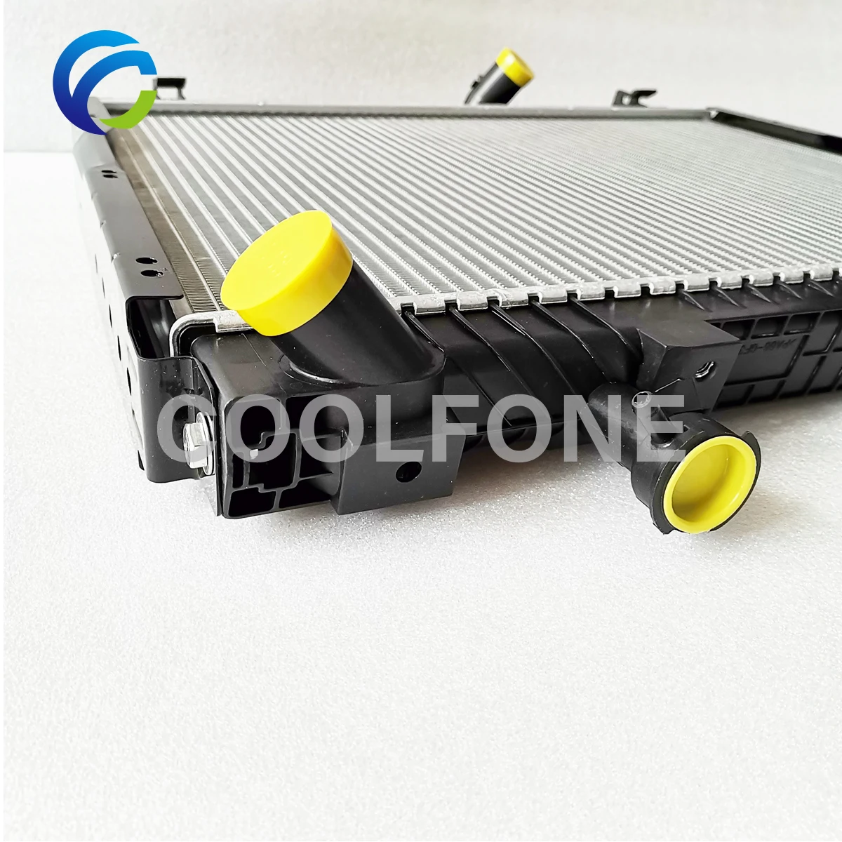 Engine Cooling Radiator for NISSAN CABSTAR NT400 ATLEON MT 2006-2013 21410-MB40C 21400-MB41C 21400MB41C 21400MD41C 8MK376756051