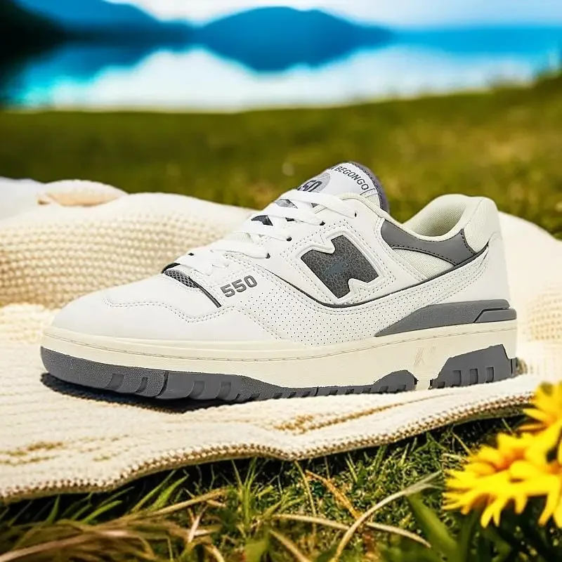 

NewNew casual shoes, trendy comfortable fashion skateboard shoes, couple style , enjoy love and respect