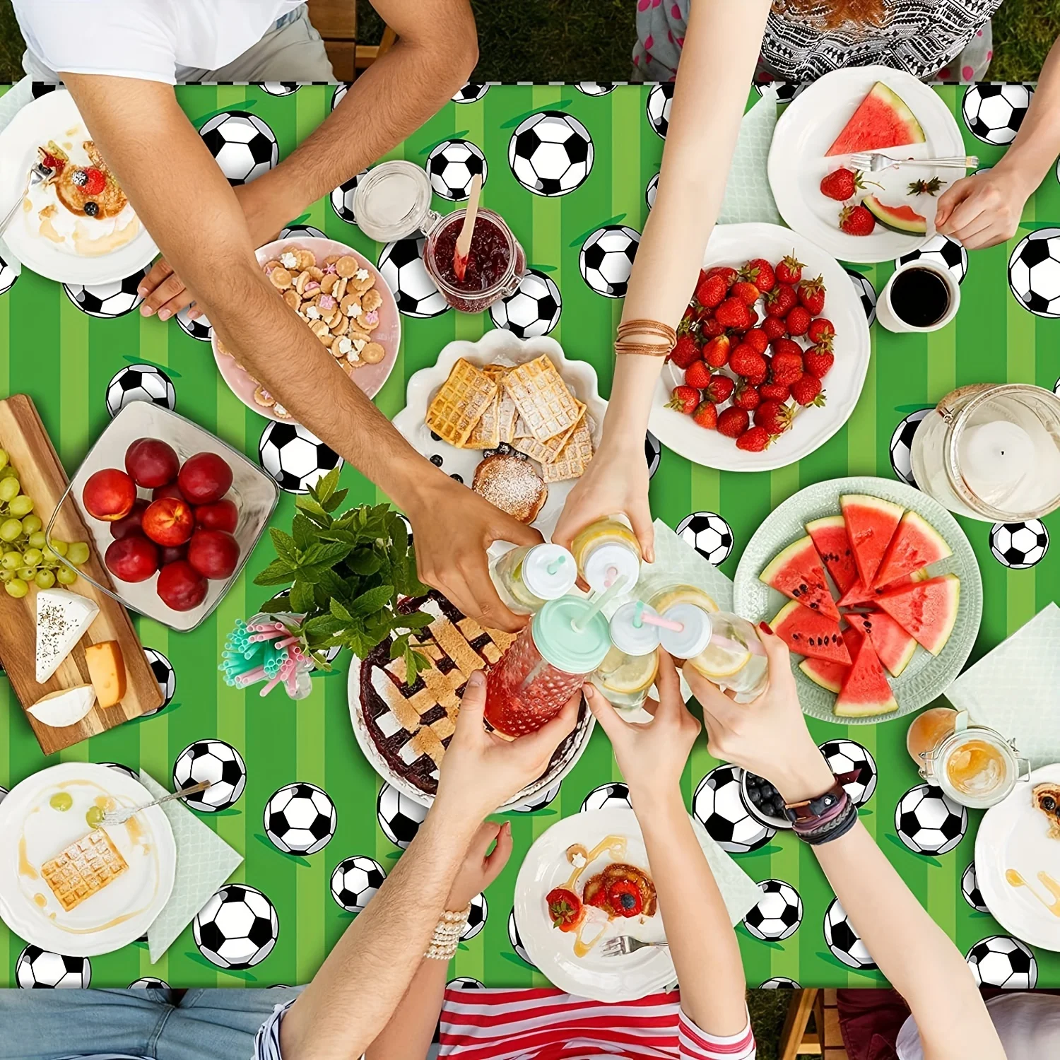 1pcs Soccer Themed Green Disposable Tablecloth Football Field Striped Tablecloth Boys' Birthday Party Single Party Outdoor Event view 4