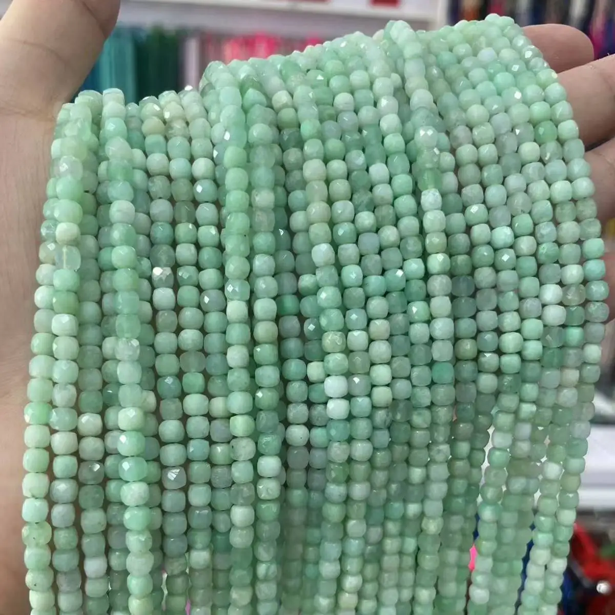 Natural Stone Beads Faceted Australia Chrysoprase Jade Cube Gemstone Spacer Beads For DIY Bracelet Necklace Making 4-5MM