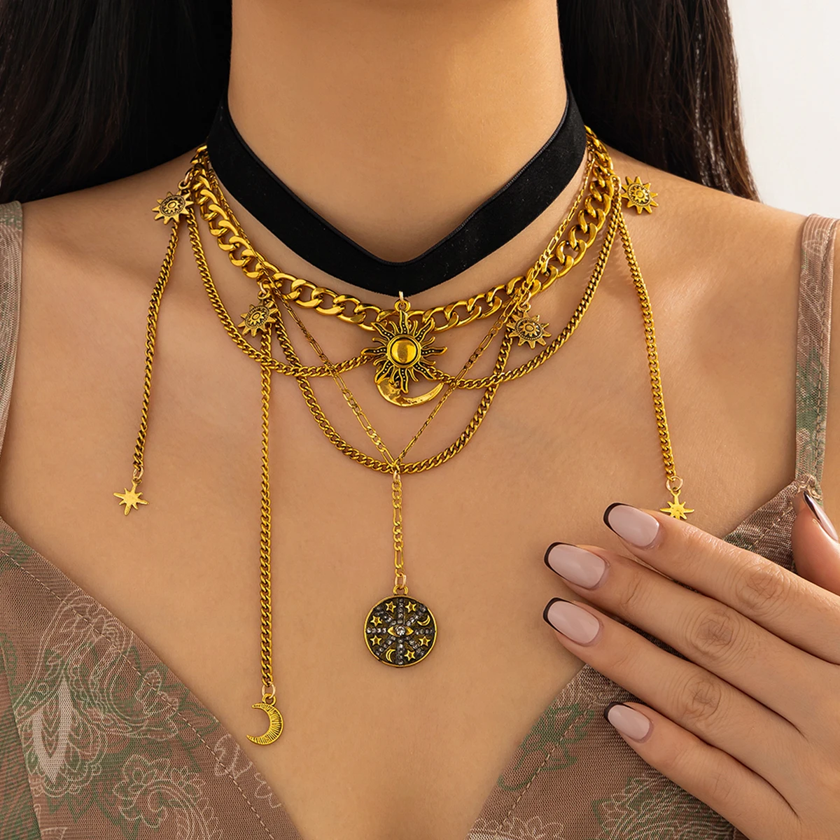 

IngeSight.Z Antique Gold Color Chain Sun Moon Pendant Choker Necklace Women Charm Black Velvet Clavicle Necklace Neck Jewelry