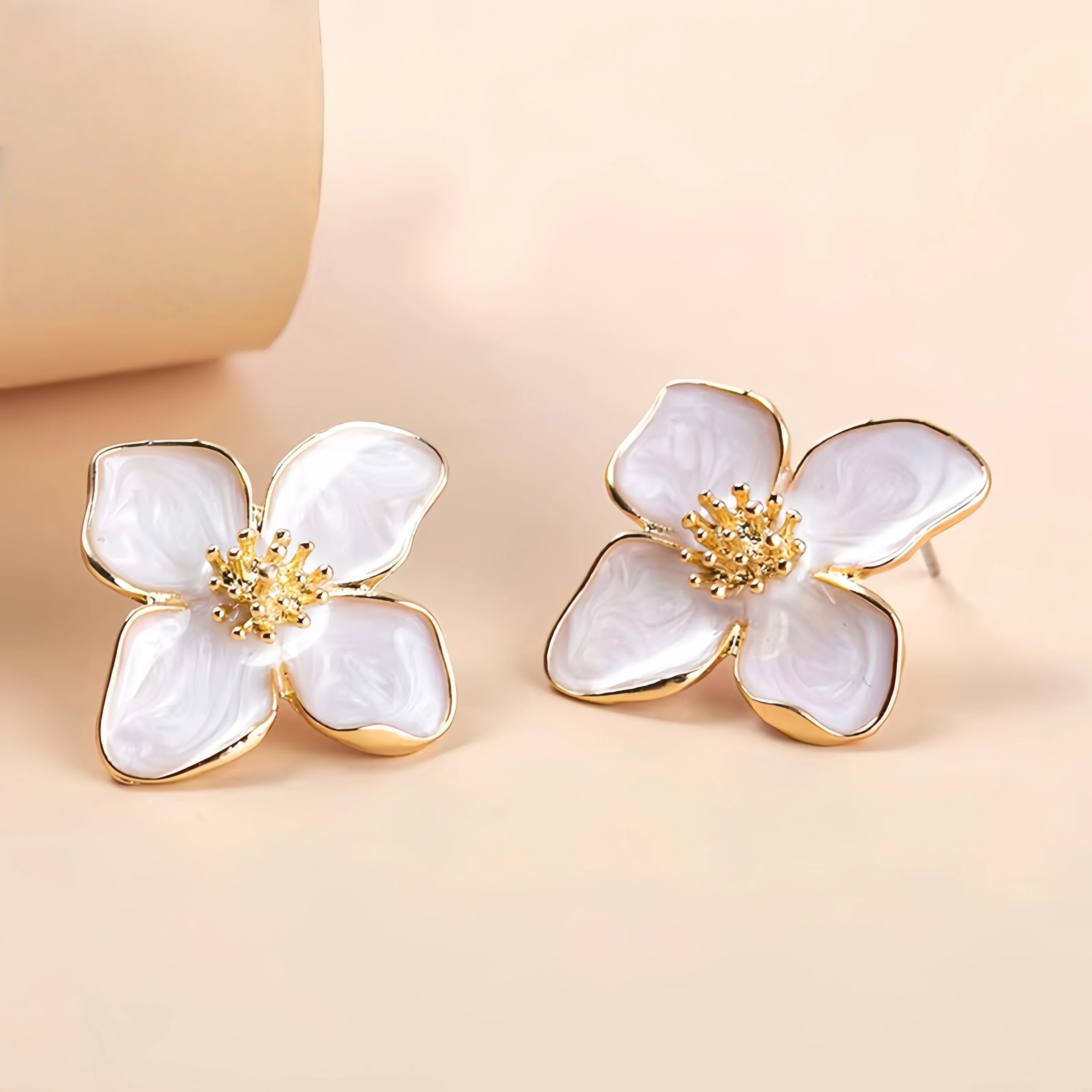 Floral Earrings: The Perfect Spring/Summer Gift for Every Fashionista at .05!
