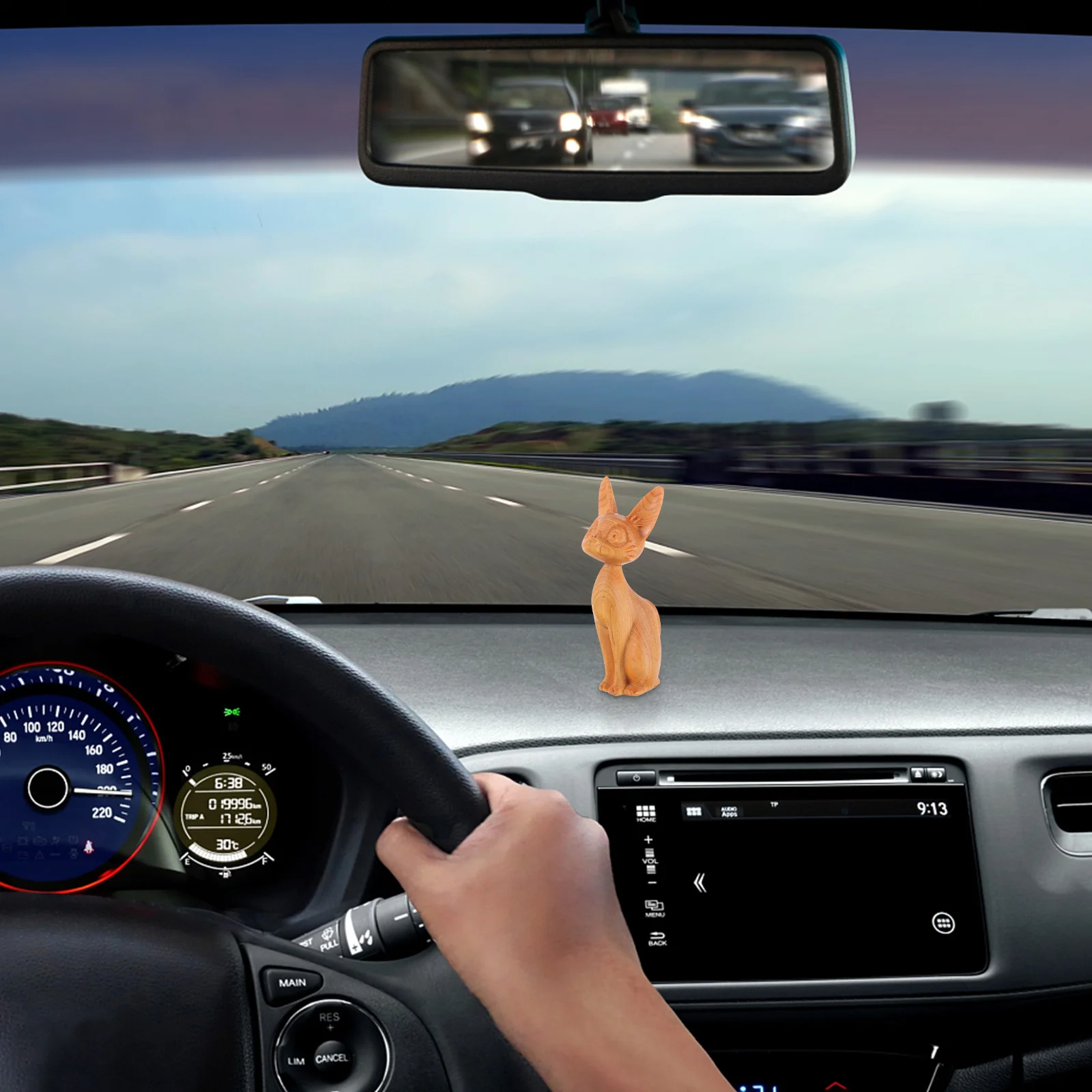 

Small Wooden Cat Ornament Mini Wood Carving Cat Decor Creative Desktop Vehicle-Mounted Home Decoration Wood Statue